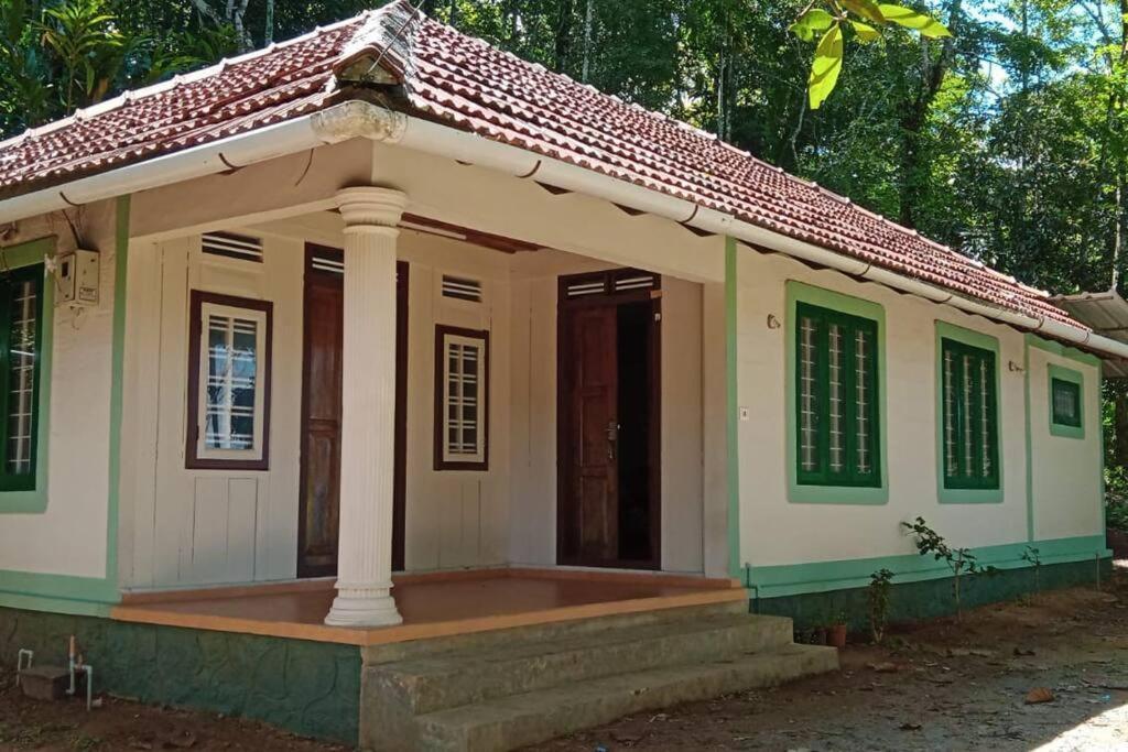 Coffee Camp Home Stay With Tree House Kattappana Exteriör bild